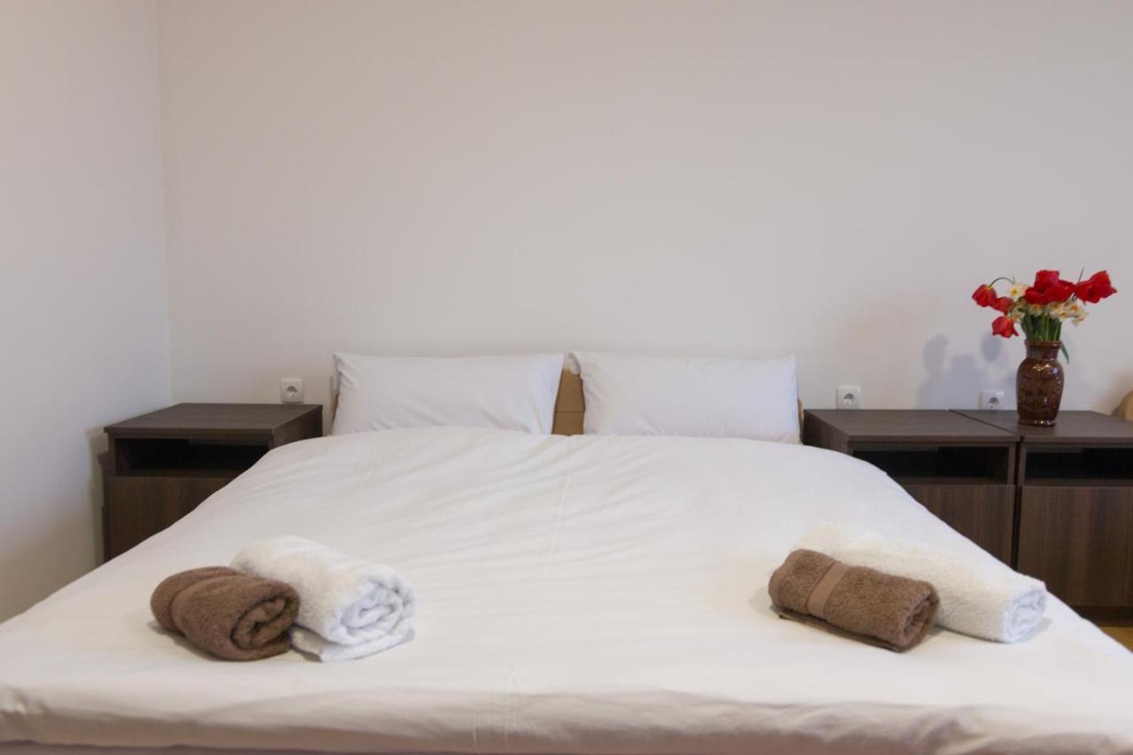 Viktorijini Konaci Apart otel Kremna Dış mekan fotoğraf