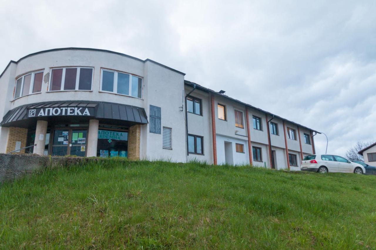 Viktorijini Konaci Apart otel Kremna Dış mekan fotoğraf