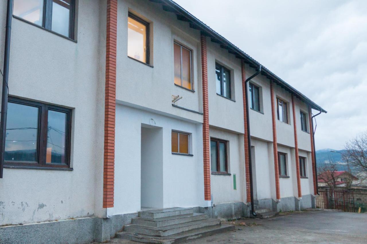 Viktorijini Konaci Apart otel Kremna Dış mekan fotoğraf